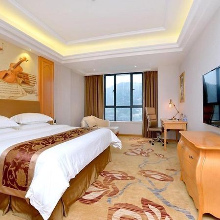 Vienna Hotel Shantou Chaoyang Mianxi Road Экстерьер фото